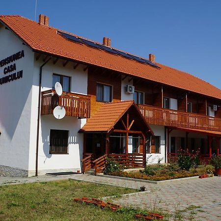 Pensiunea Casa Bunicului Mociu Exteriér fotografie
