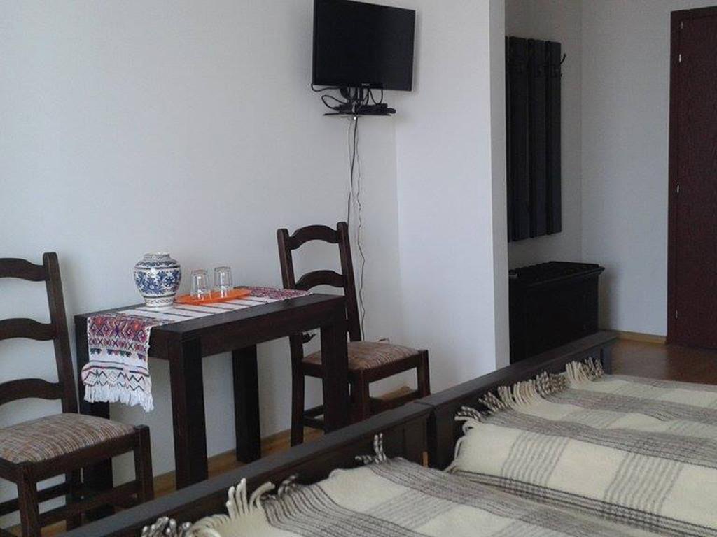 Pensiunea Casa Bunicului Mociu Exteriér fotografie