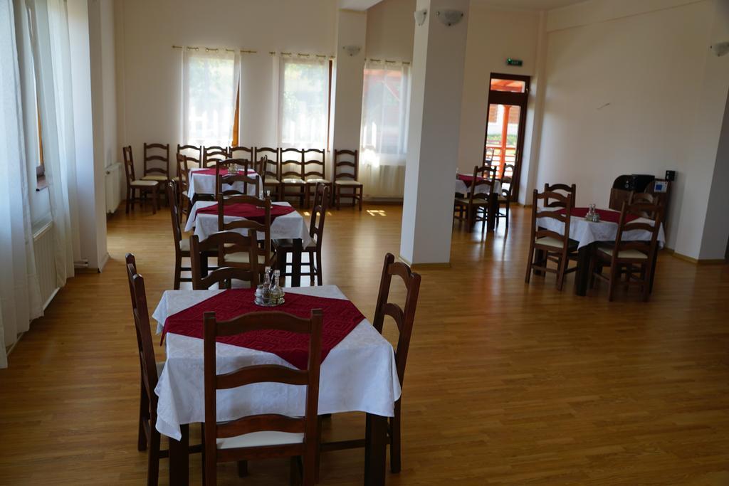 Pensiunea Casa Bunicului Mociu Exteriér fotografie